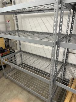 Adjustable shelves for garage