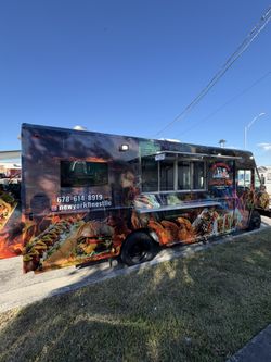 Sea & Soul Food Truck