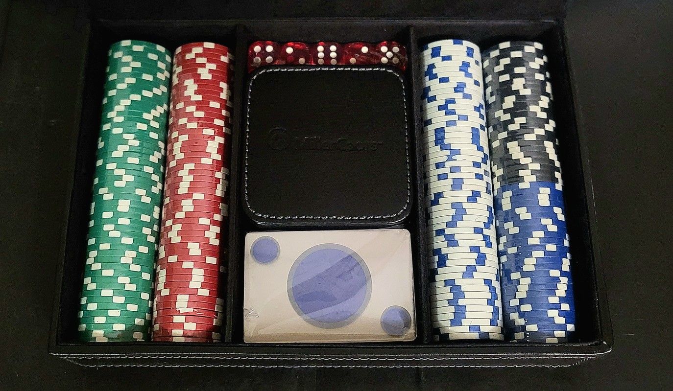 Vintage Miller Coors Poker Set