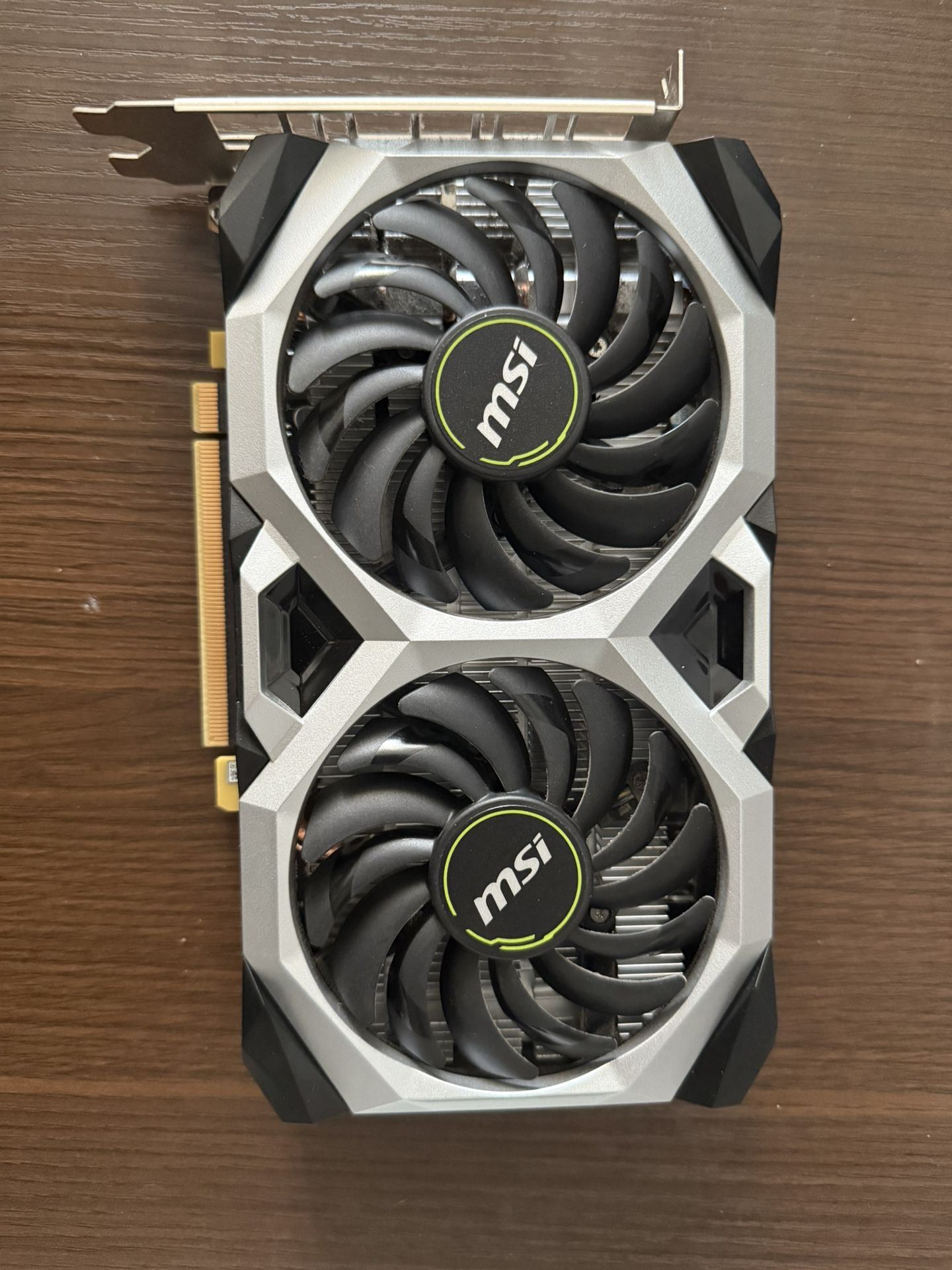 PC MSI Avec GTX 1660 SUPER - I5-9400 - 8Go RAM - 1To HDD+SSD - 27'' - Occasion