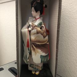 Geisha Doll