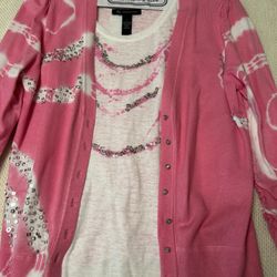 Woman’s Sweater And Tank Size Medium 