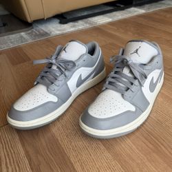 2022 Air Jordan 1 Low 'Vintage Grey'  10.5 Used