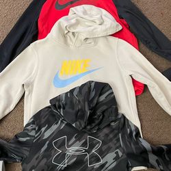 Under Armor And Nike Sweaters And Hoodies