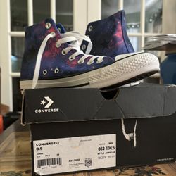Galaxy Converse Size 7 Men