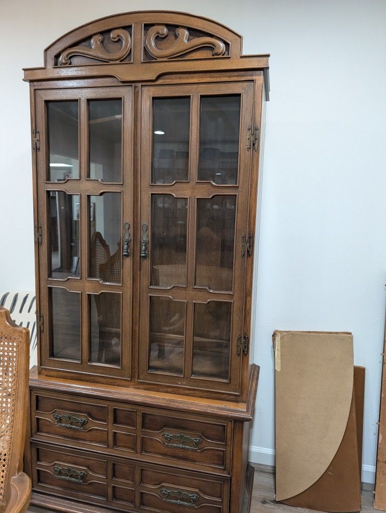 Dining Table And hutch