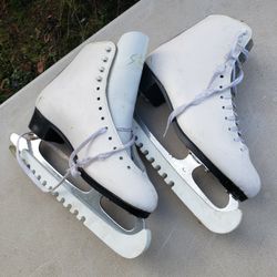 Vintage Jackson Ice Skates Made in Canada 
