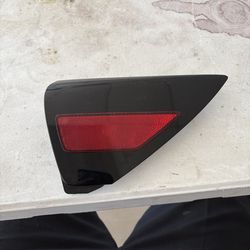 17-23 Tesla Model 3 OEM RH Rear Quarter Panel Reflector 1518783-00-B