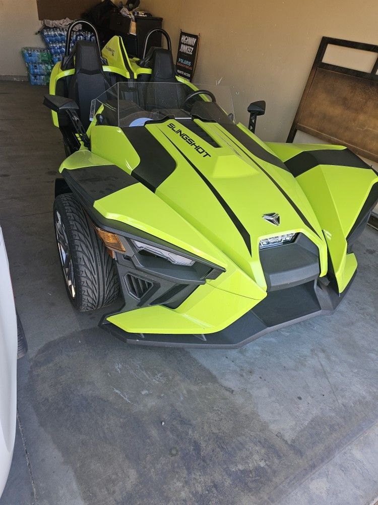 2023 Polaris Slingshot