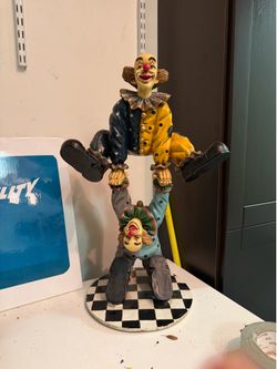 Clown statue