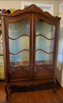 Cabinet Antique 