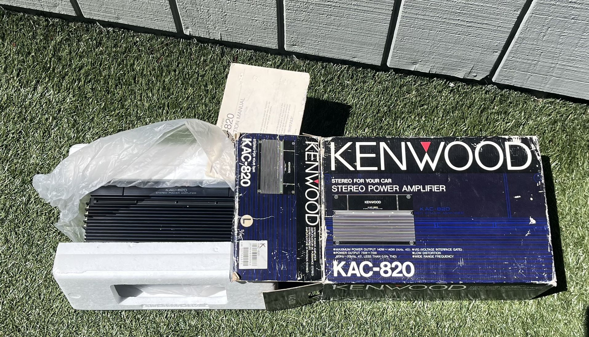 Kenwood KAC-820 Amplifier + Speakers