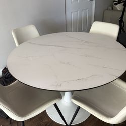 Small Round Table 