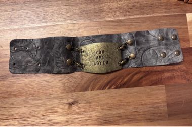 Leather Lenny & Eva Cuff bracelet
