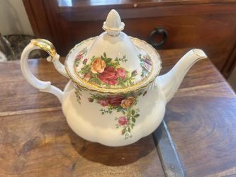 Prince Albert ‘Old country roses’ Large Teapot