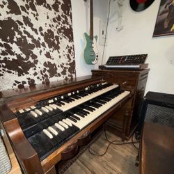 1971 Hammond B3 Organ