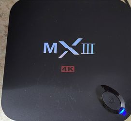 MXIII 4K TV BOX with Control and Chargers