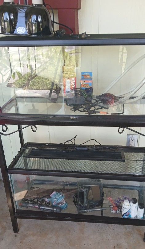 Double Fish Tanks With Stand