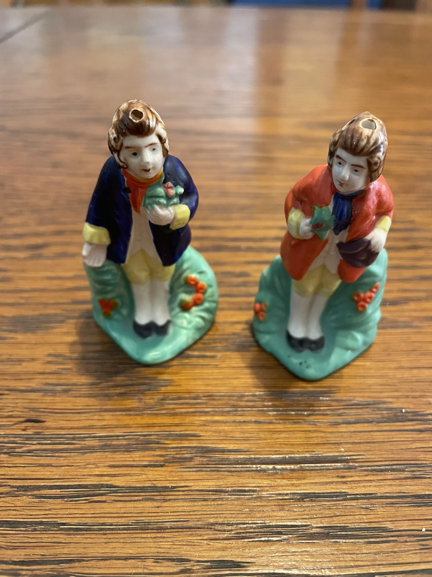 Vintage Ceramic Salt And Pepper Shakers