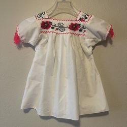 Girls White & Pink  Mexican Embroidered Shirt, Size 3-4 NWOT