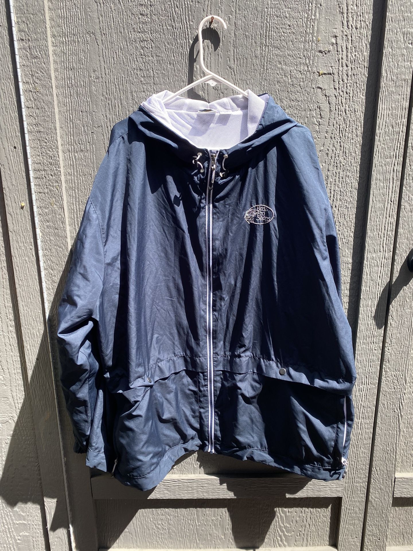 Men’s Bass Pros Rain Jacket 3xl