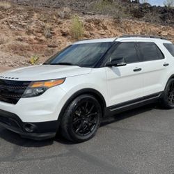 2014 Ford Explorer
