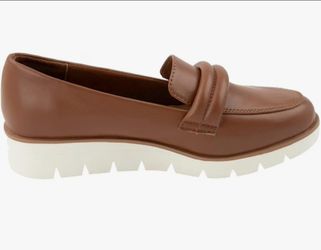 Womens Kenya Comfort Casual Fashion Loafer