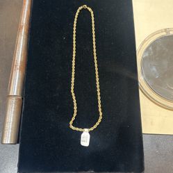 Necklace 