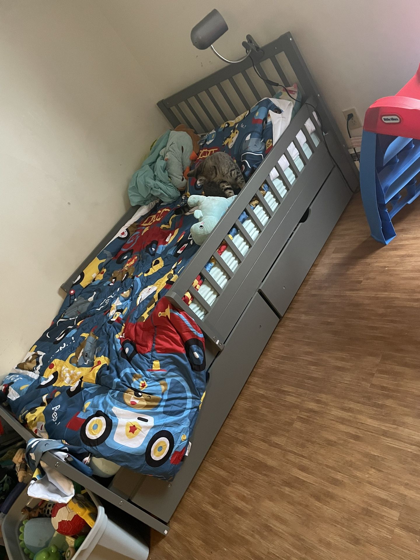 twin bed frame