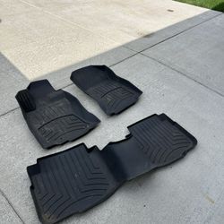 2024 Subaru Outback WeatherTech HP Mats