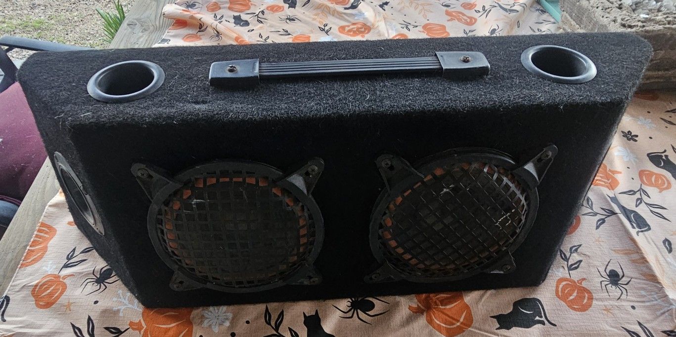 2-6" Speakers With 2 Tweeters Speaker Box Kicker
