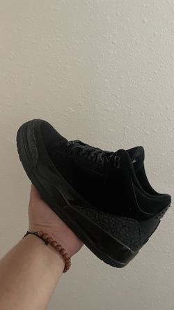Jordan 3 “black cat”