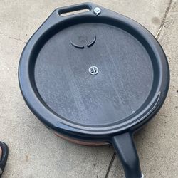 Oil change drain pan