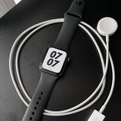 Apple Watch Series 5 40mm 