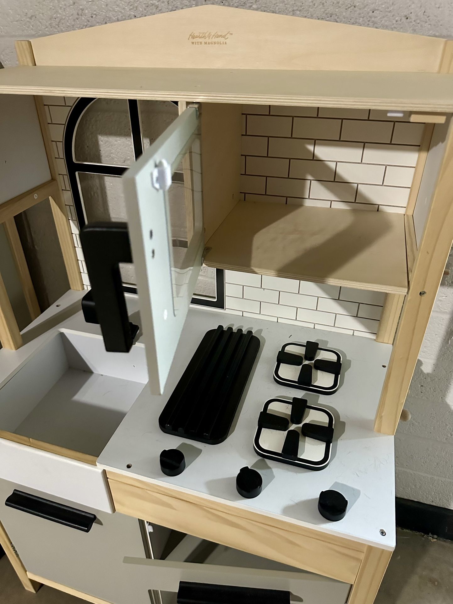 Hearth And Hand With Magnolia Toy Refrigerator And Kitchen