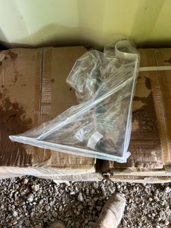Shelf brackets