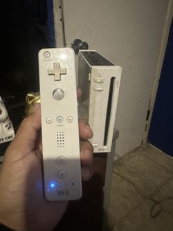Wii Console+cables+controller+game