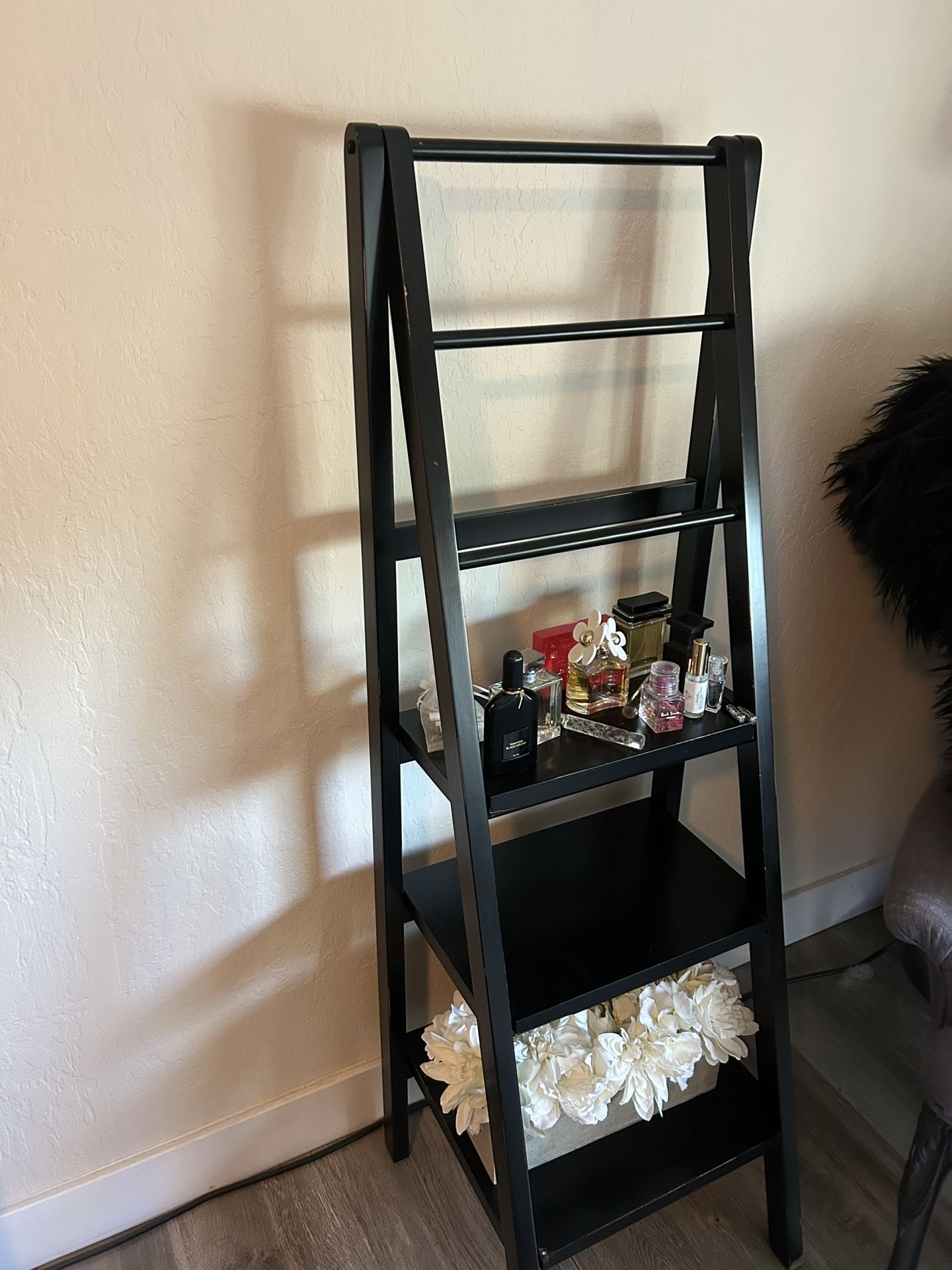 Black Wood Ladder Shelf