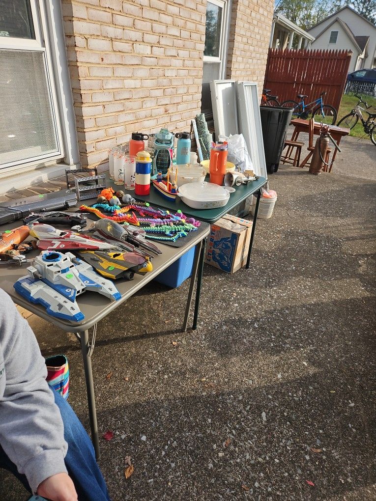 Yard Sale 10/18