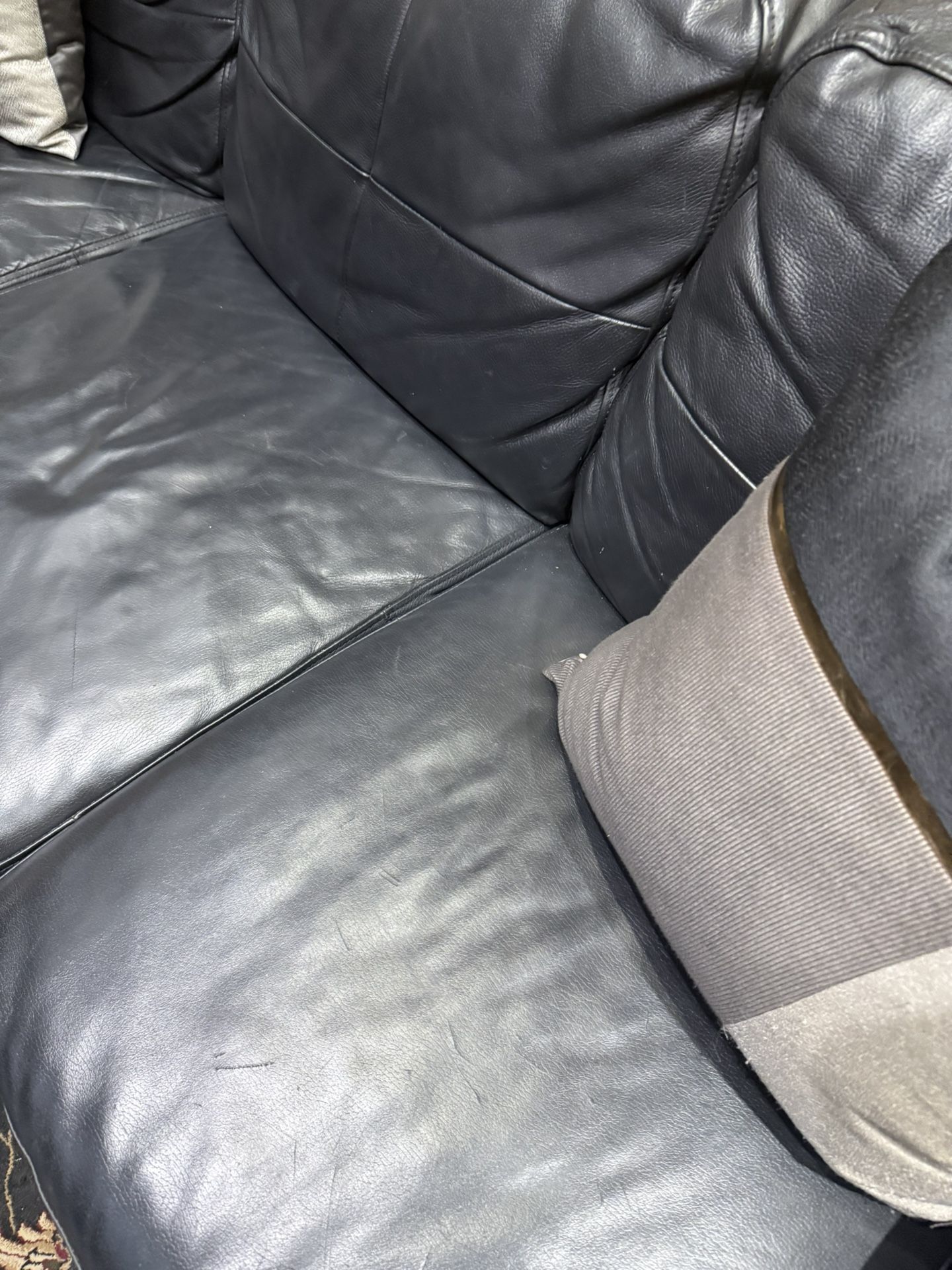 FINE LEATHER COUCH