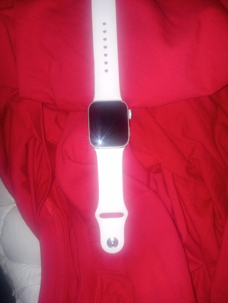 Apple Watch SE 