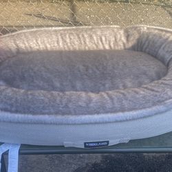 Large dog bed with two colors light brown and dark brown