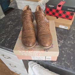 Buckle Bistro Tan Shoes
