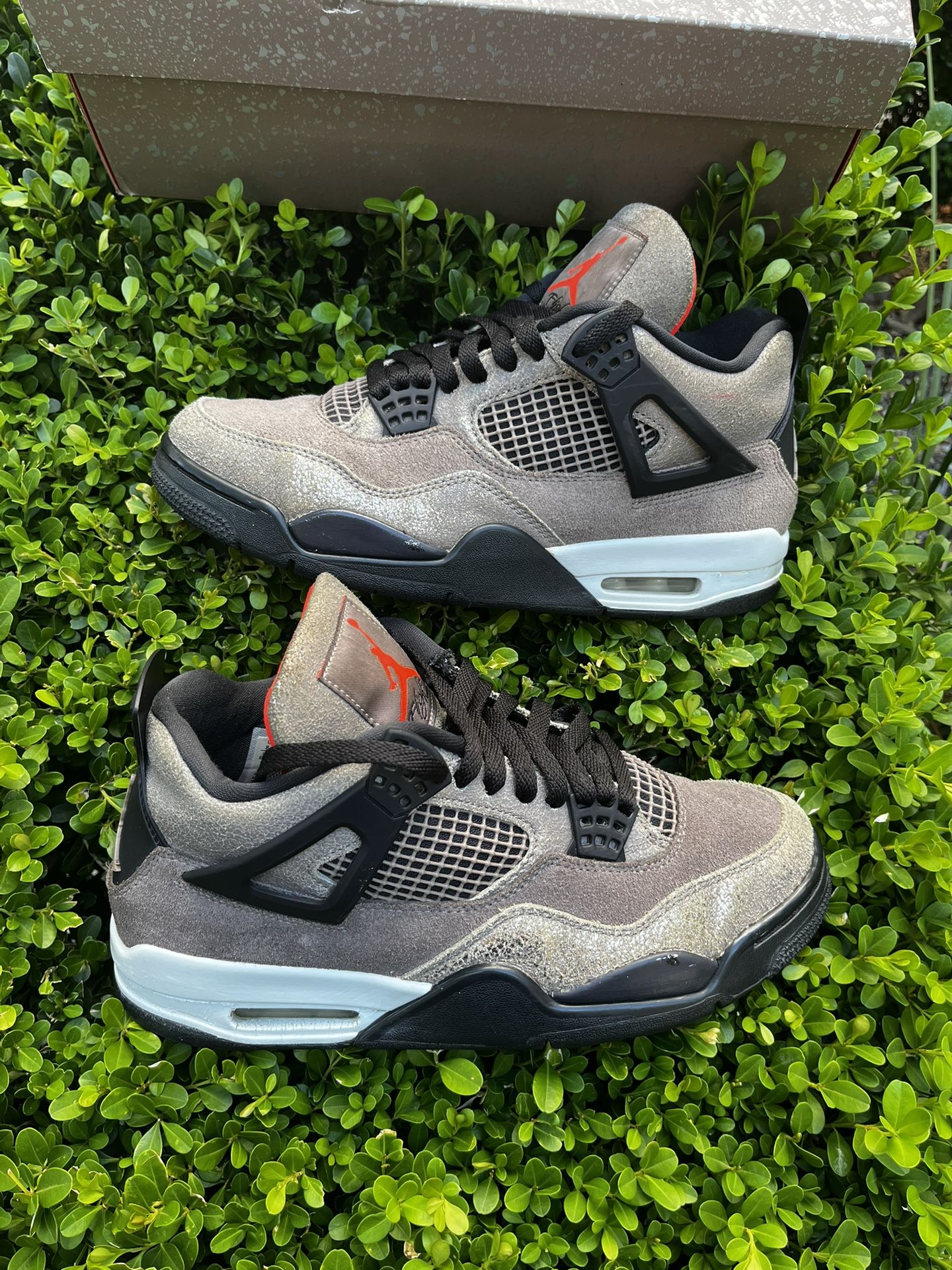 Size 8.5 - Jordan 4 Retro Mid Taupe Haze