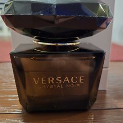 Versace Crystal Noir Perfume 