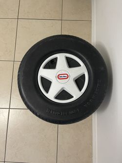 Little Tikes Classic Racing Tire Toys Chest for Sale in North