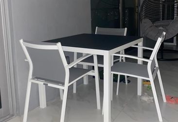 Grey white dining table with 4 chairs set