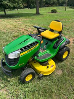 John Deere 42” Riding Mower