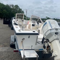 1993 Mako 195 