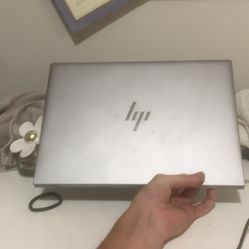 Laptop/gaming Laptop